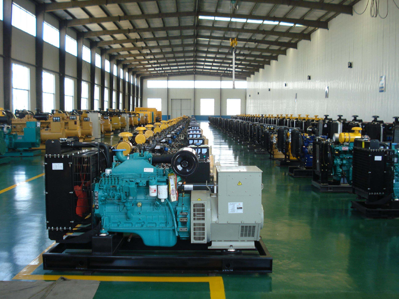 沿河租赁发电机-柴油发电机组冒蓝烟、冒黑烟、冒白烟故障分析