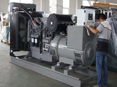 沿河柴油发电机组和储能设备配合使用的案例