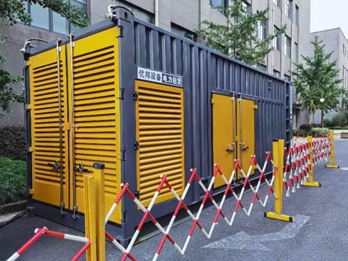 沿河如何使用转速表检查发动机的转速？