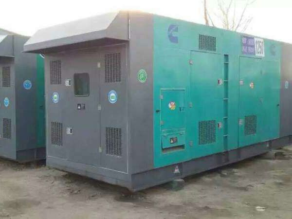 沿河合同中关于工期延误的责任如何界定和处理？